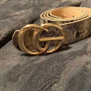 Knock off gucci belt
